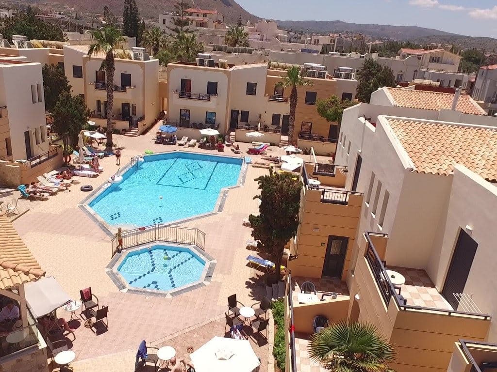 pools-outdoor-pool