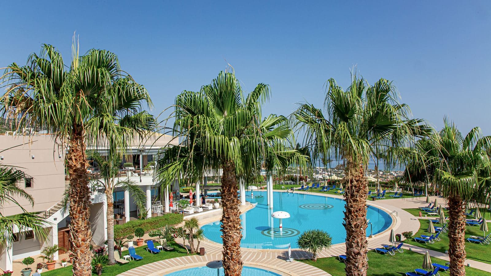 pools-outdoor-childrens-pool
