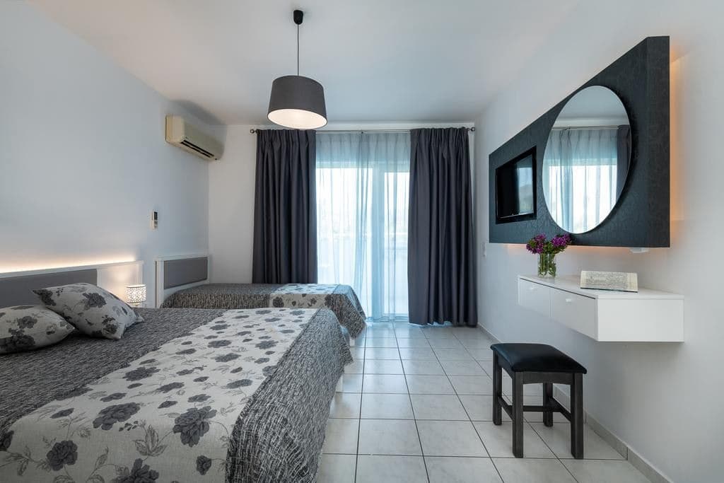 rooms-premium-room
