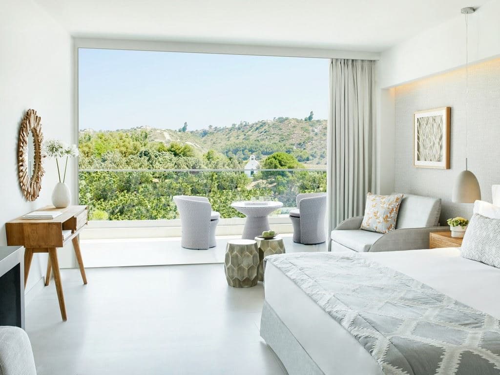 rooms-promo-double-room-inland-view-with-balcony