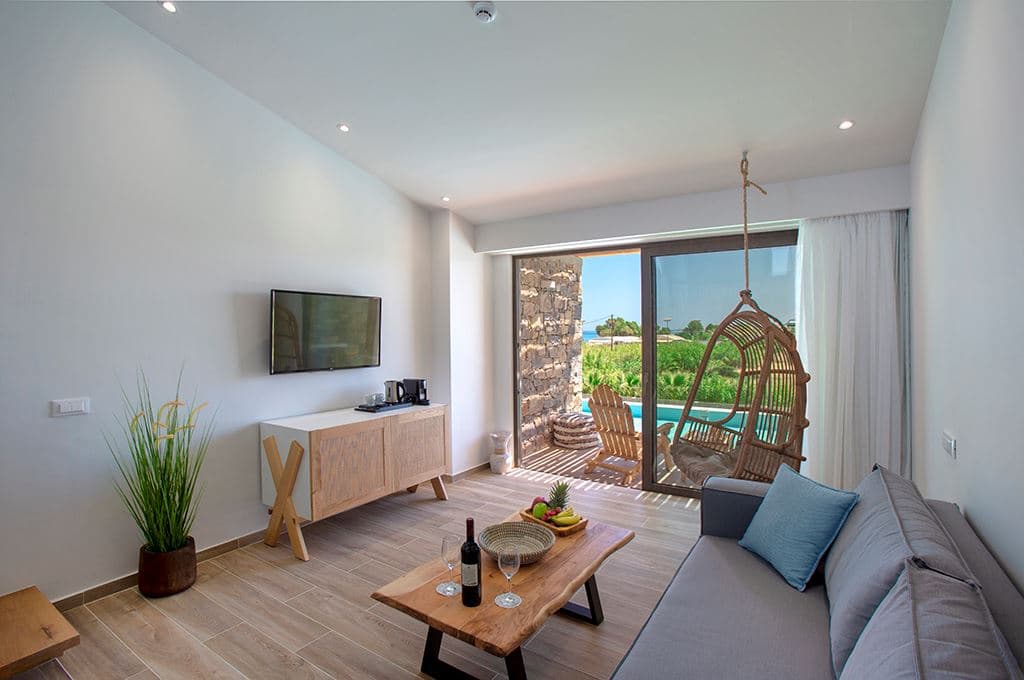 rooms-deluxe-suite--side-sea-view-privatepool