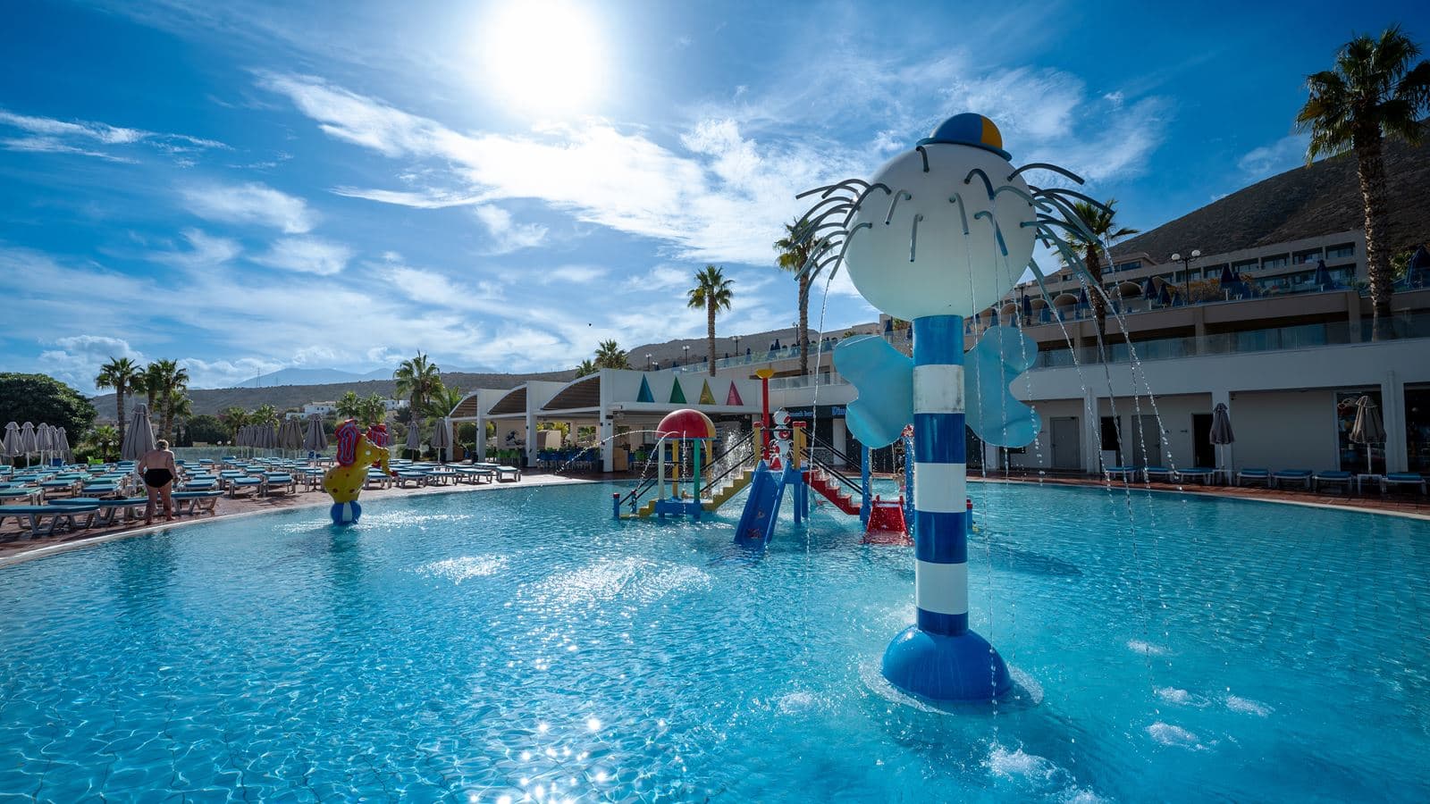 pools-outdoor-childrens-pool