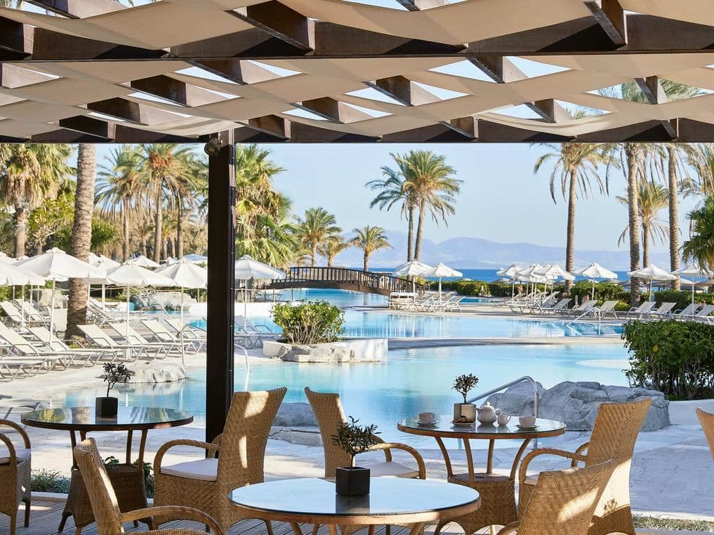 bars-colars-pool-bar
