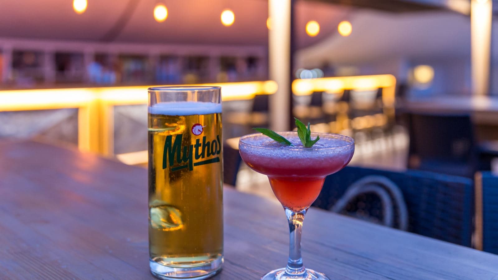 restaurants-main-bar-kassandra