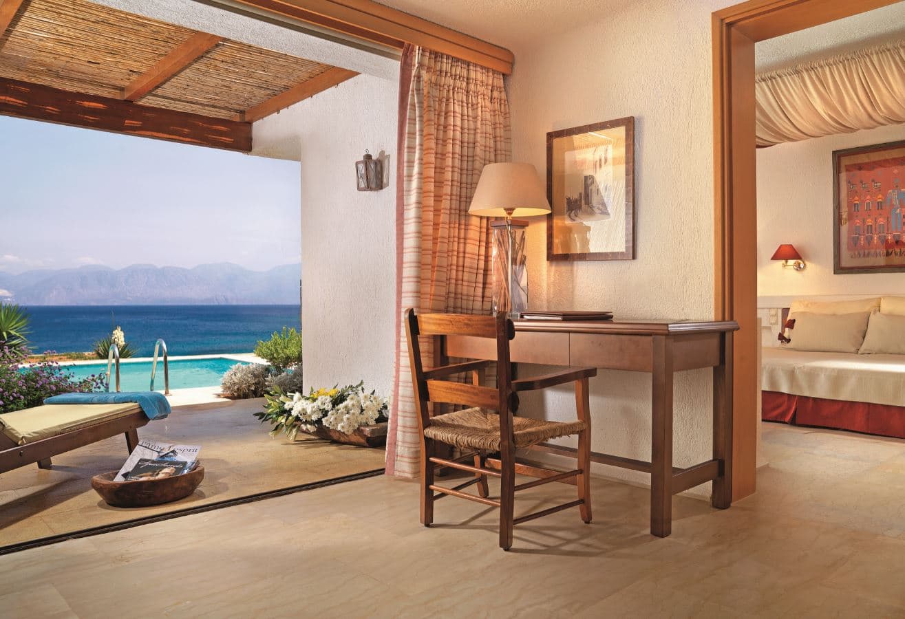 rooms-superior-bungalow-sea-view-private-pool