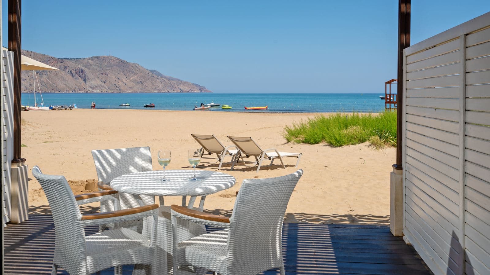 rooms-suite-sea-front