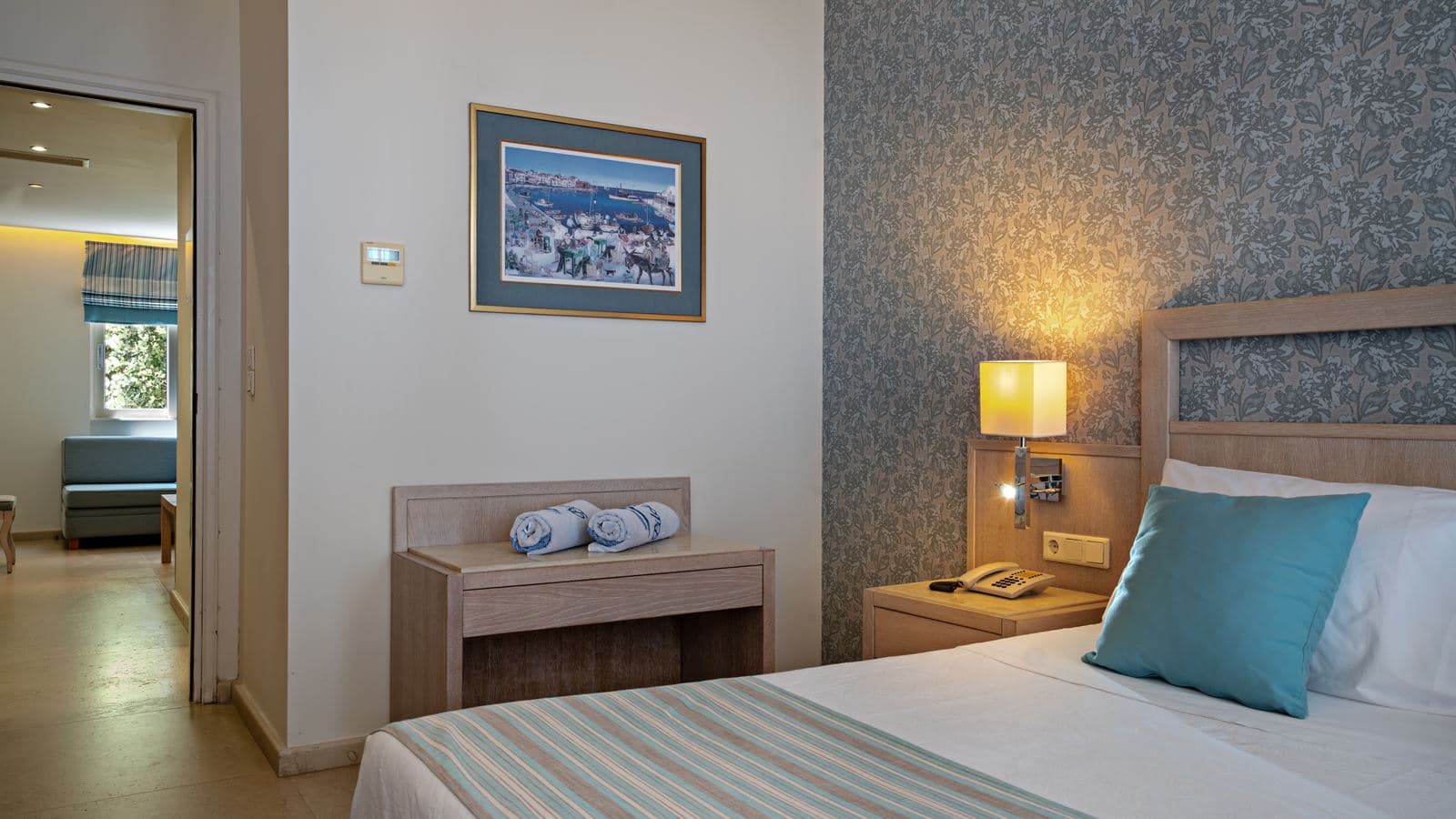 rooms-suite-sea-front