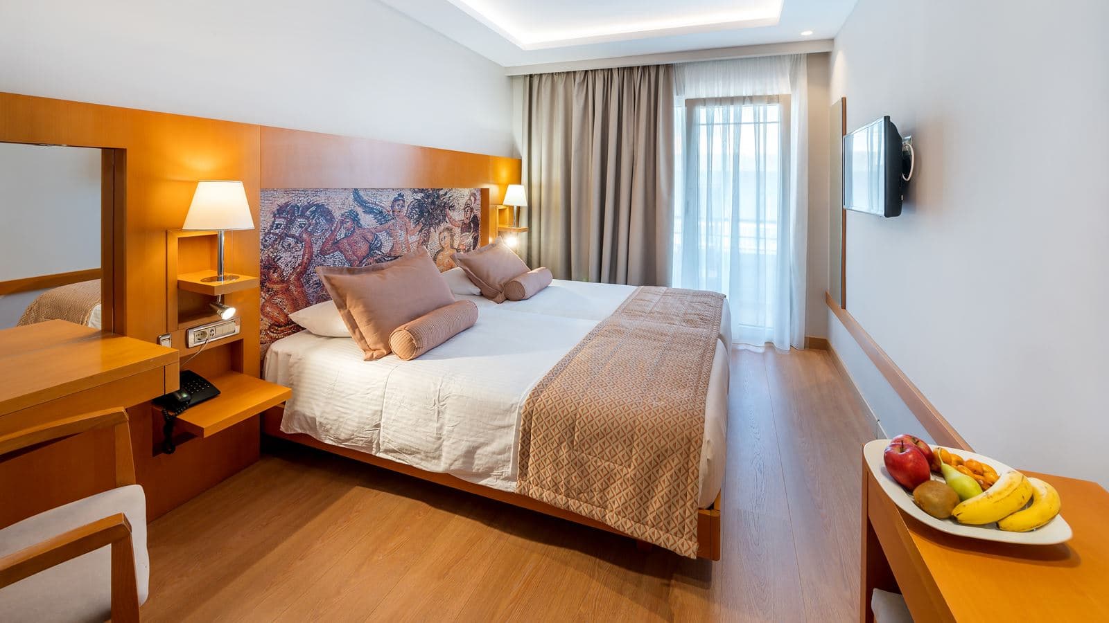rooms-double-room-balcony-or-terrace