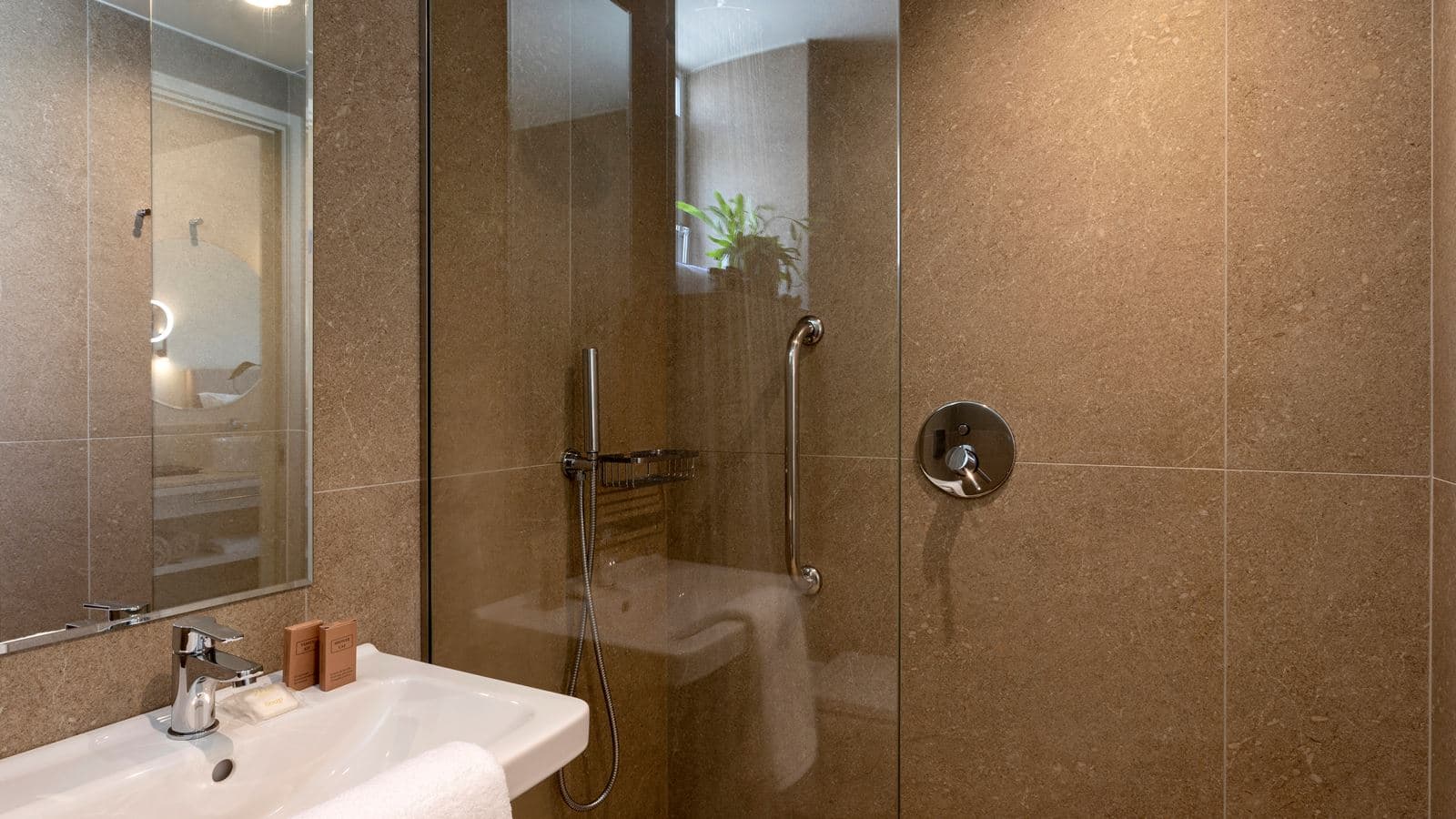 rooms-maisonette