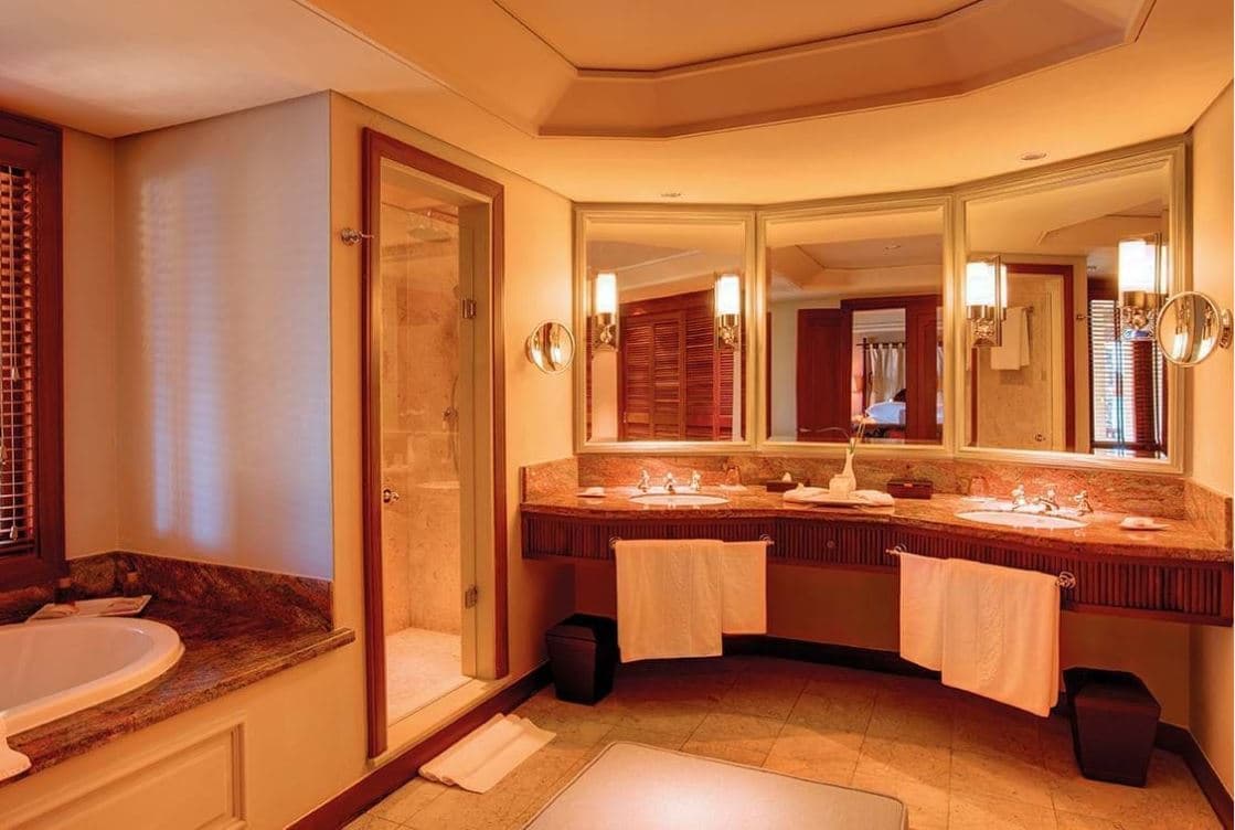 rooms-junior-suite-on-stilts