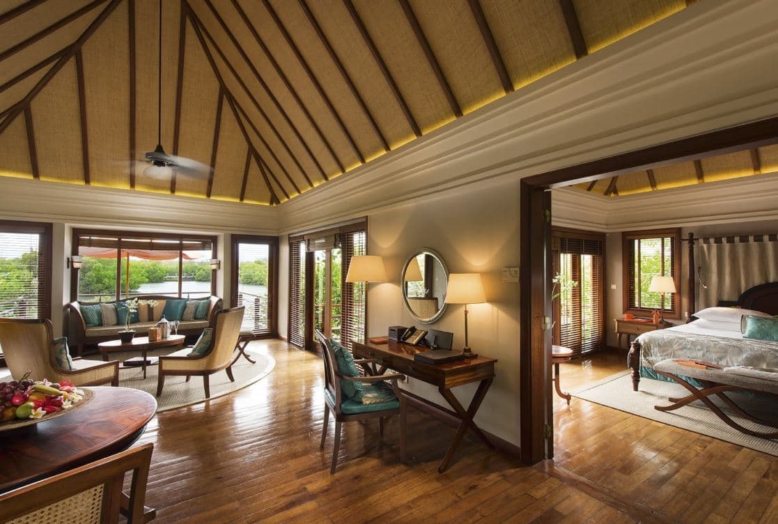 rooms-villa-beachfront-and-stilts