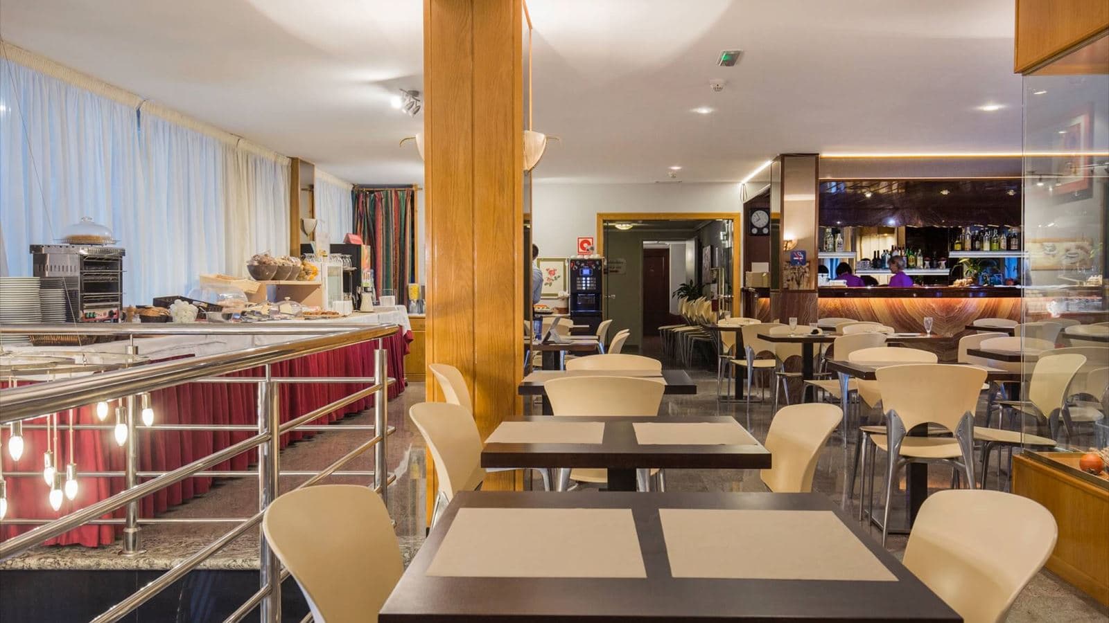 restaurants-restaurants