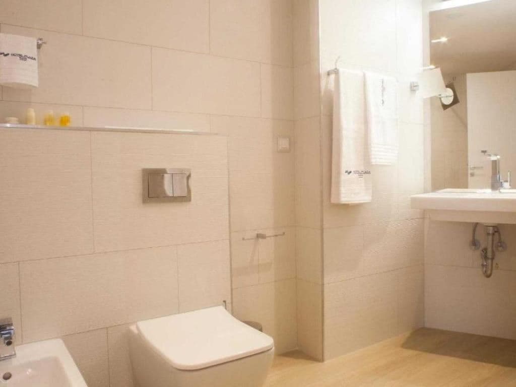 rooms-superior-room