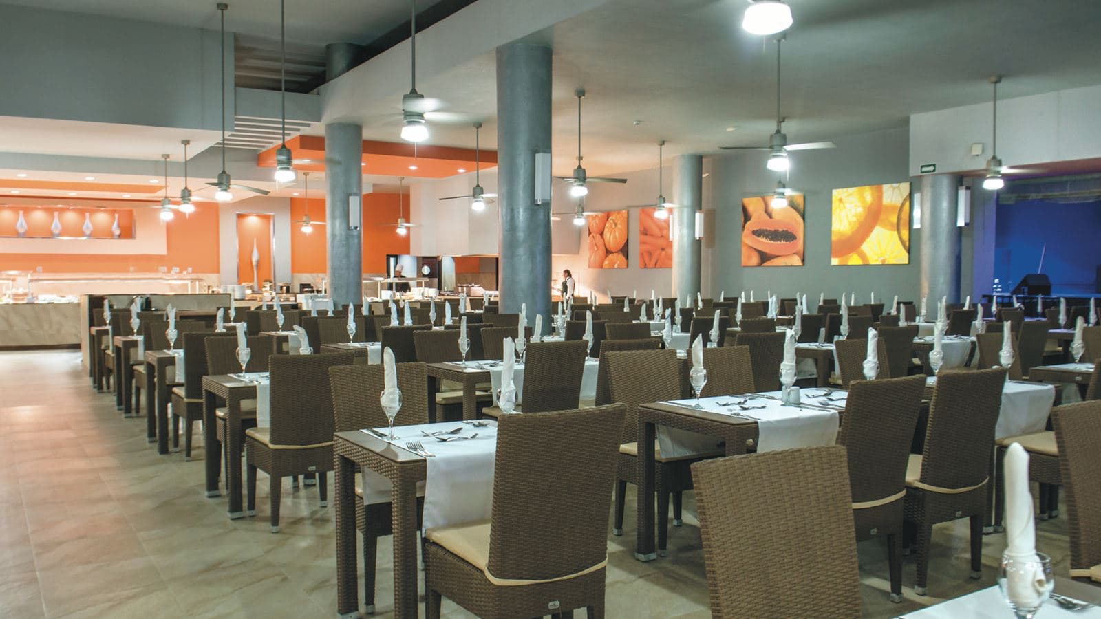 restaurants-adelita