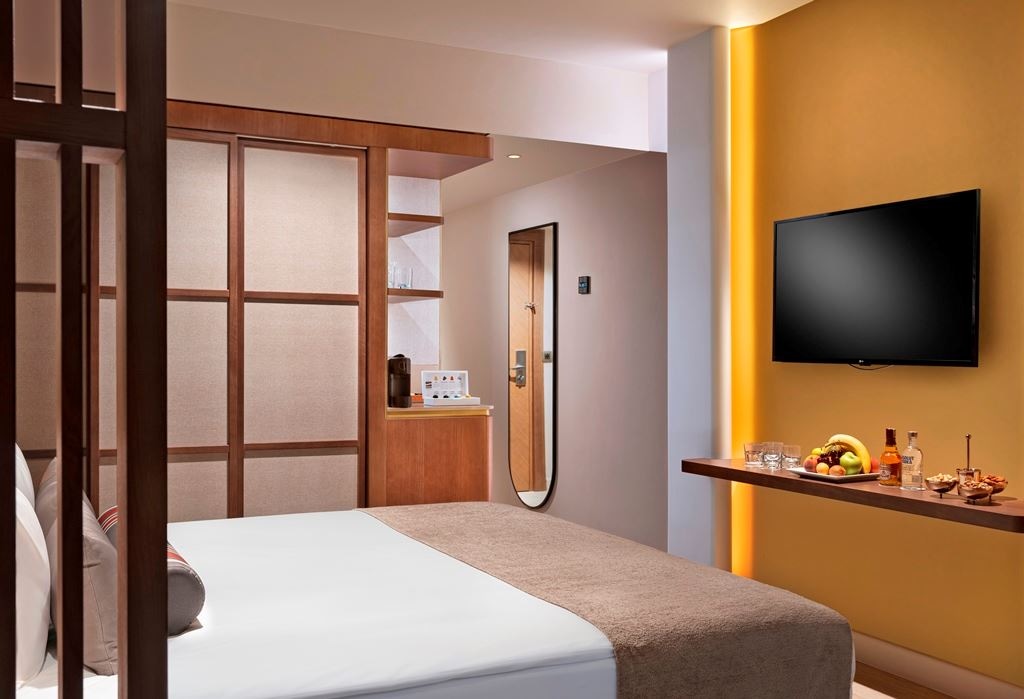 rooms-deluxe-standart-sea-view-with-jacuzzi-type-3ad