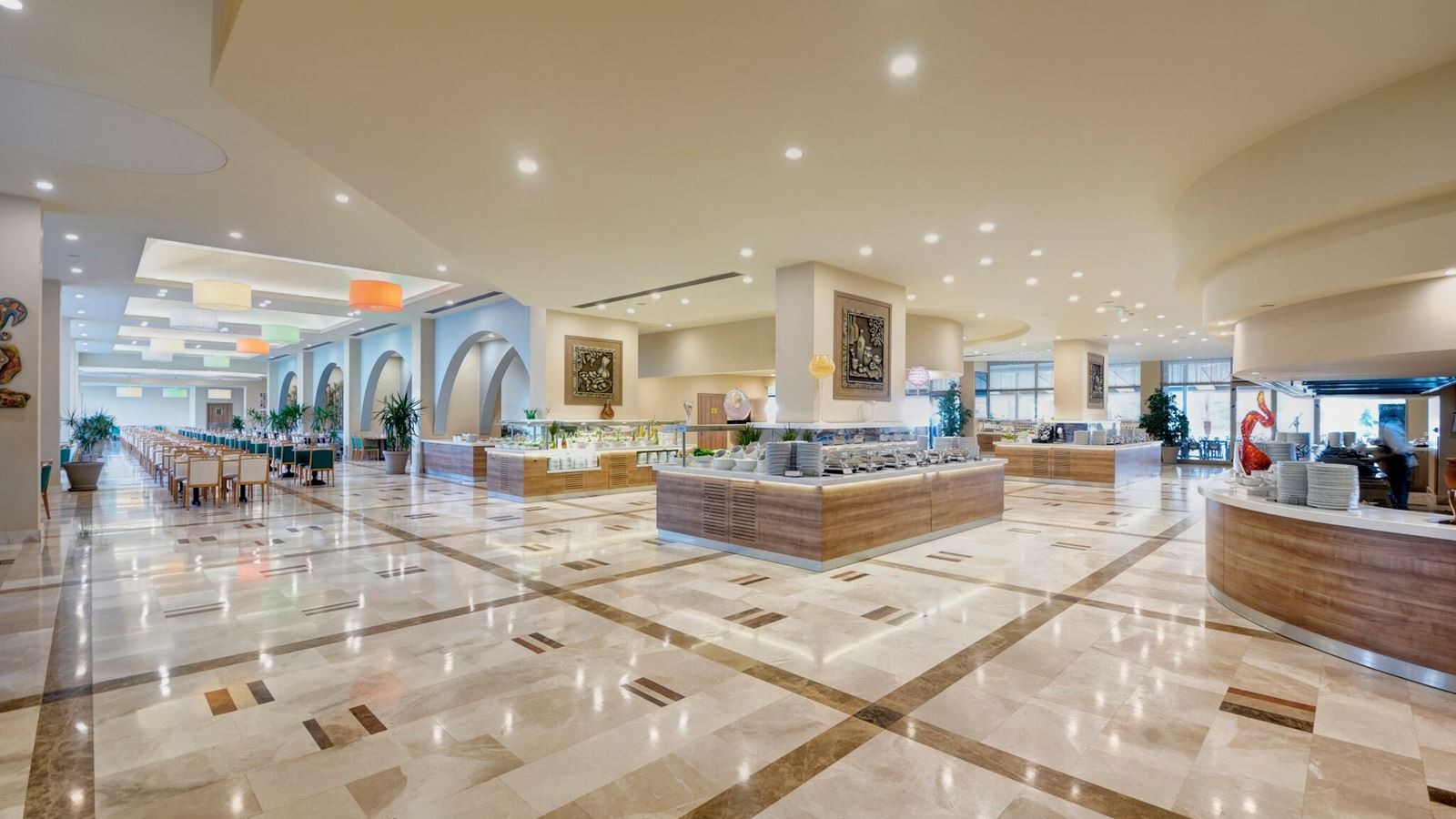 restaurants-pina-main-restaurant