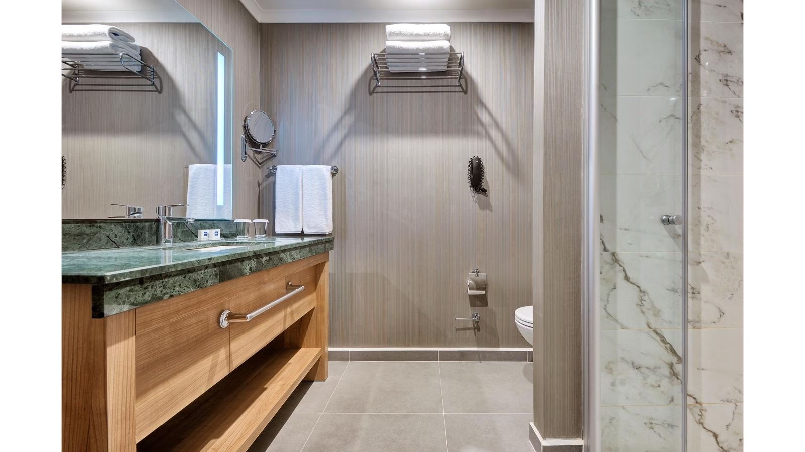 rooms-superior-room-seaview