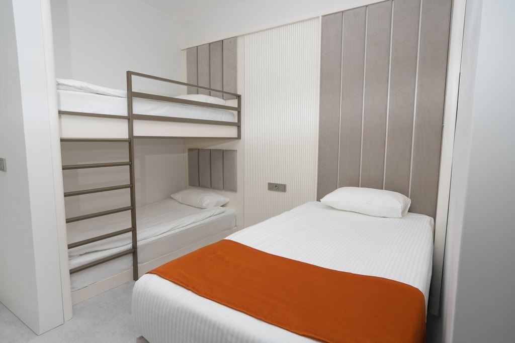 rooms-family-room-sea-side-view-2-bedrooms