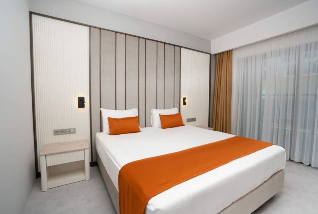 rooms-family-room-sea-side-view-2-bedrooms