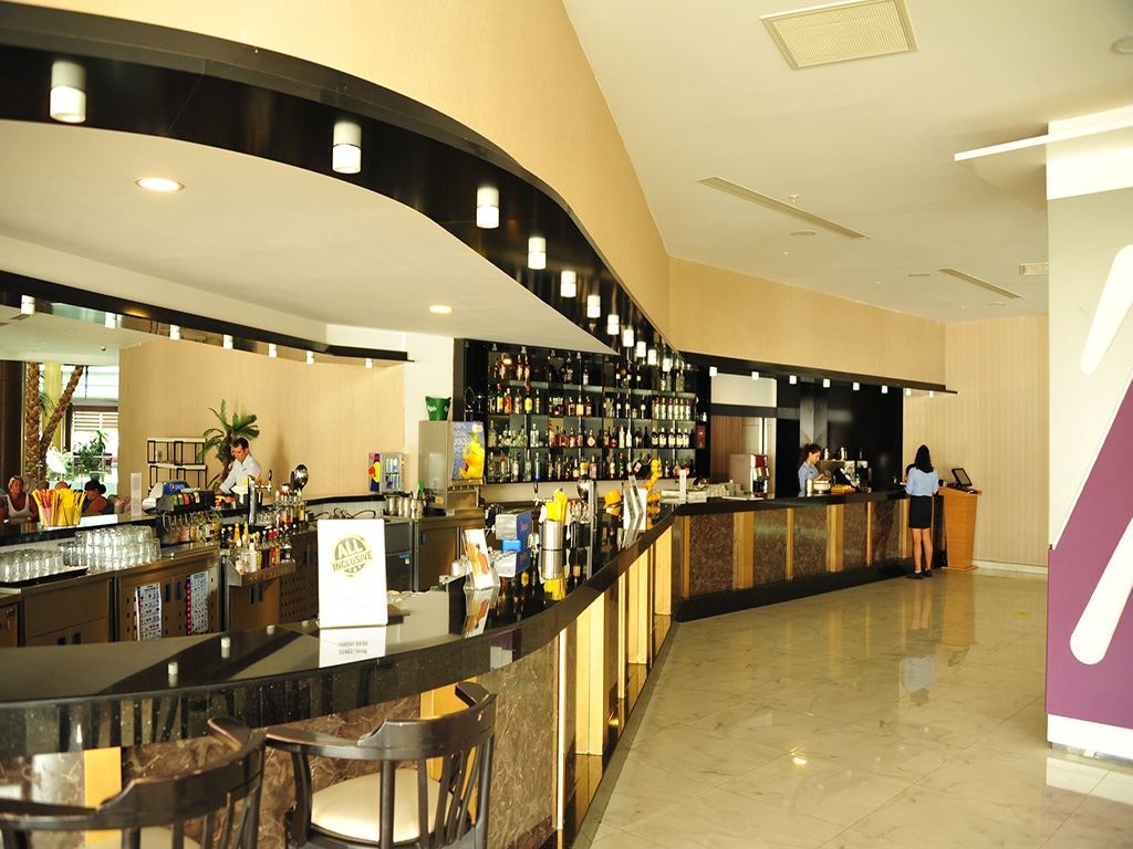 bars-lobby-bar