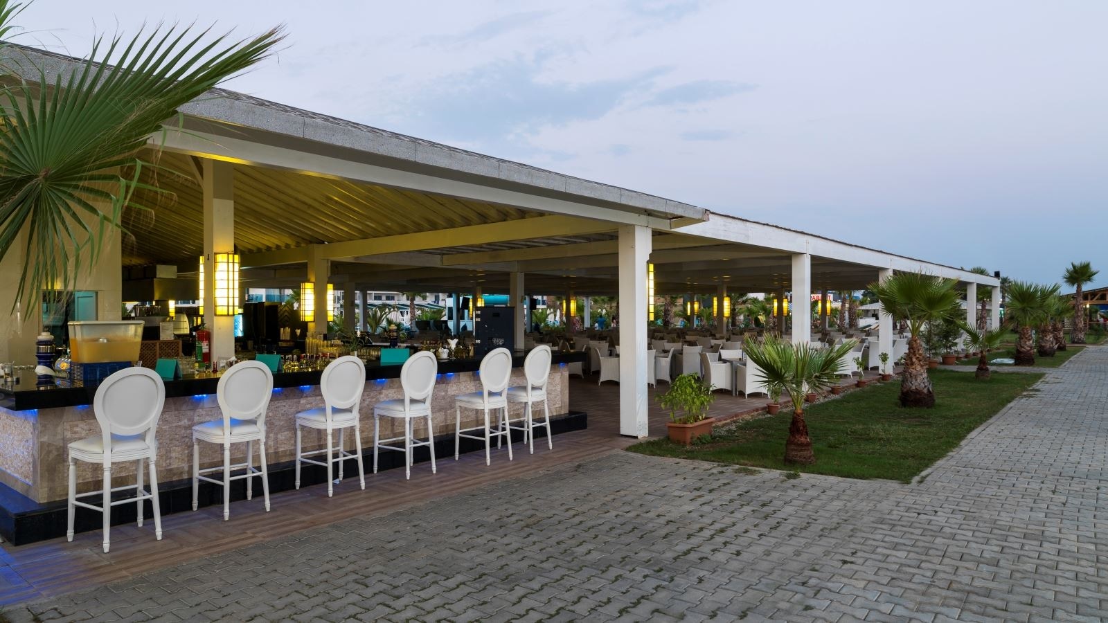 restaurants-main-restaurant