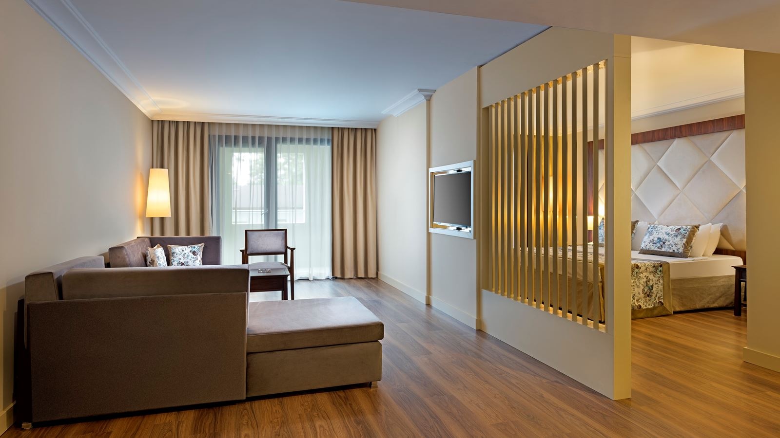 rooms-superior-room