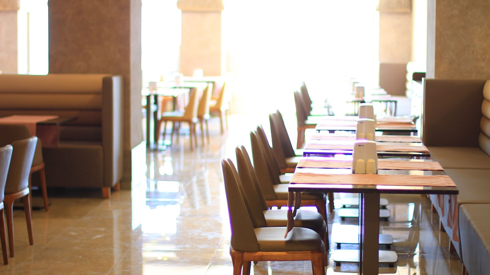 restaurants-restaurants