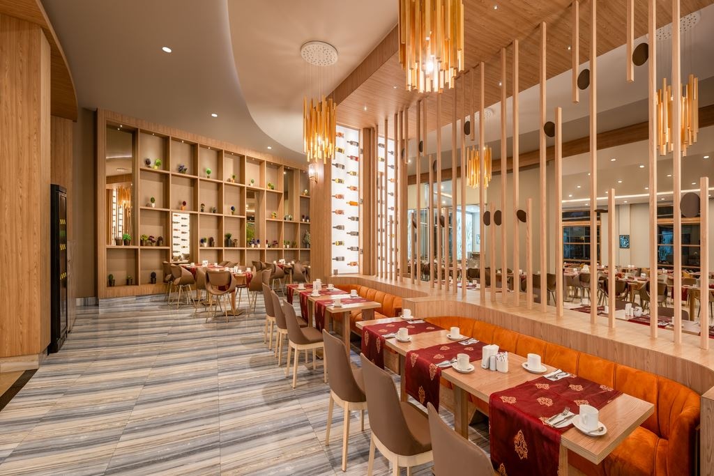 restaurants-restaurants