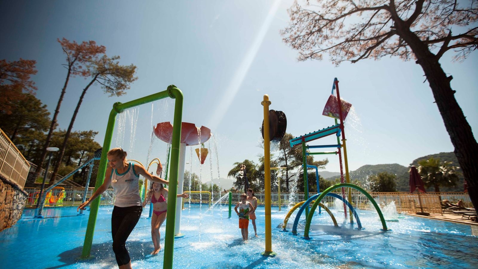 pools-outdoor-childrens-pool