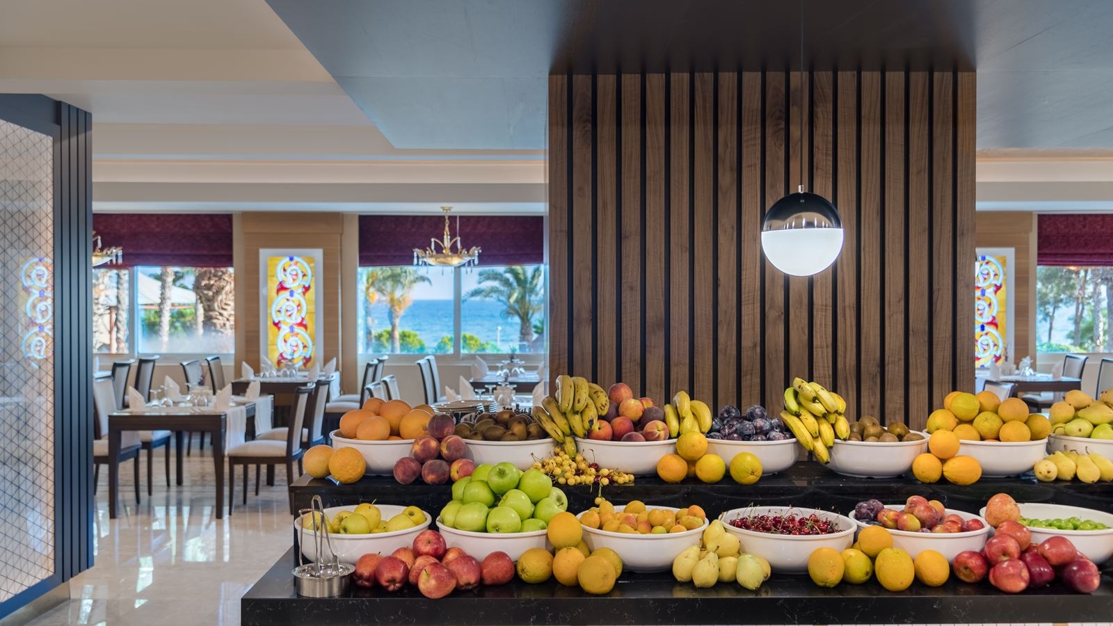 restaurants-grandee-main-restaurant