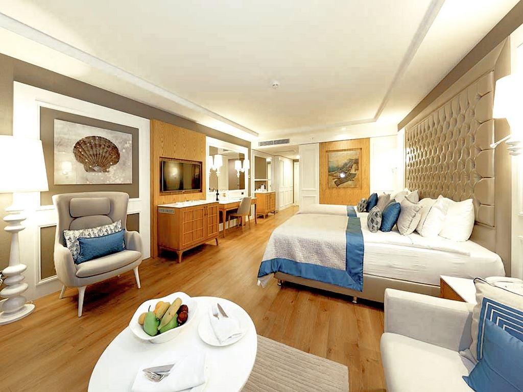 rooms-deluxe-room-sea-view