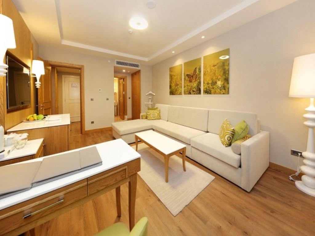 rooms-suite-room-sea-view