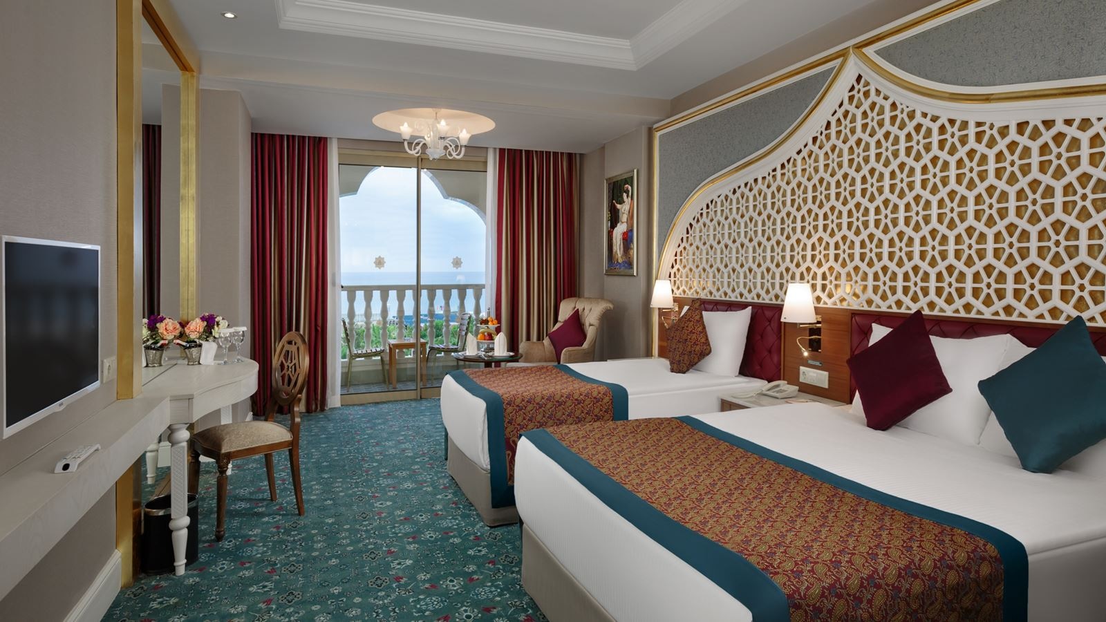 rooms-superior-standard-room-side-sea-view