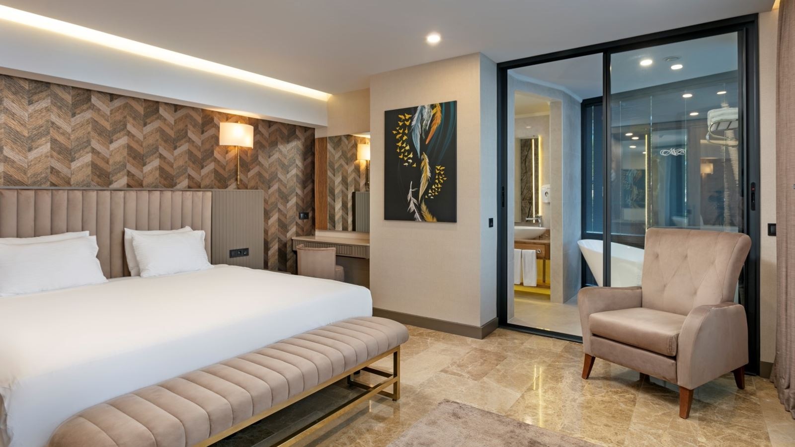 rooms-terrace-suite-room