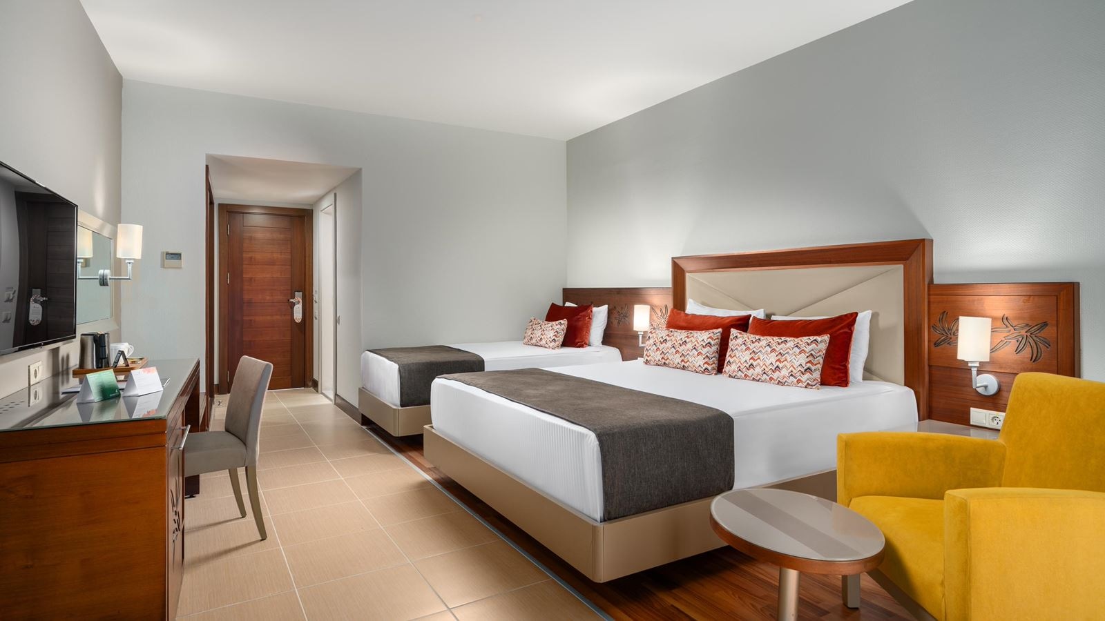 rooms-jakuzzi-terrace