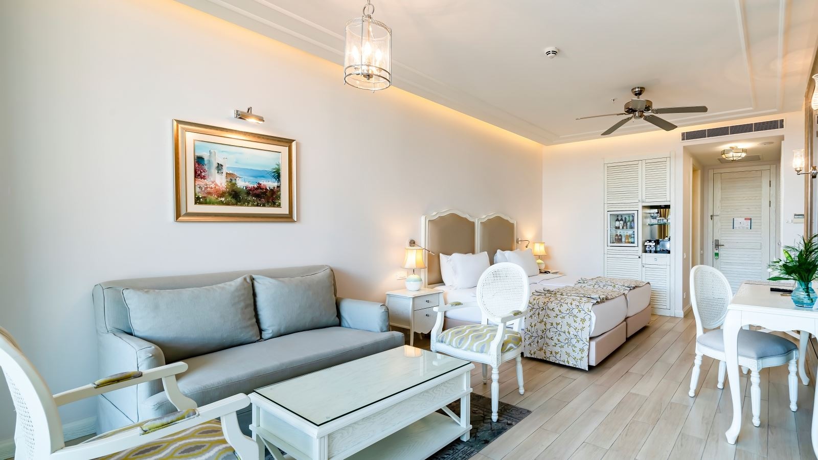 rooms-deluxe-king-or-twin-bed