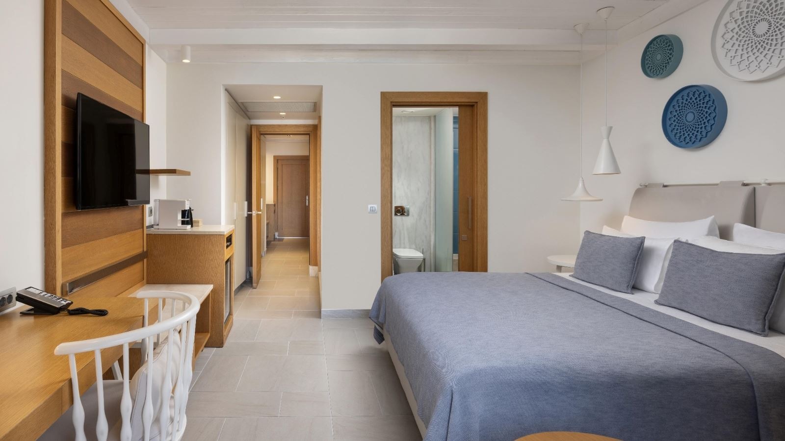 rooms-swim-up-family-room