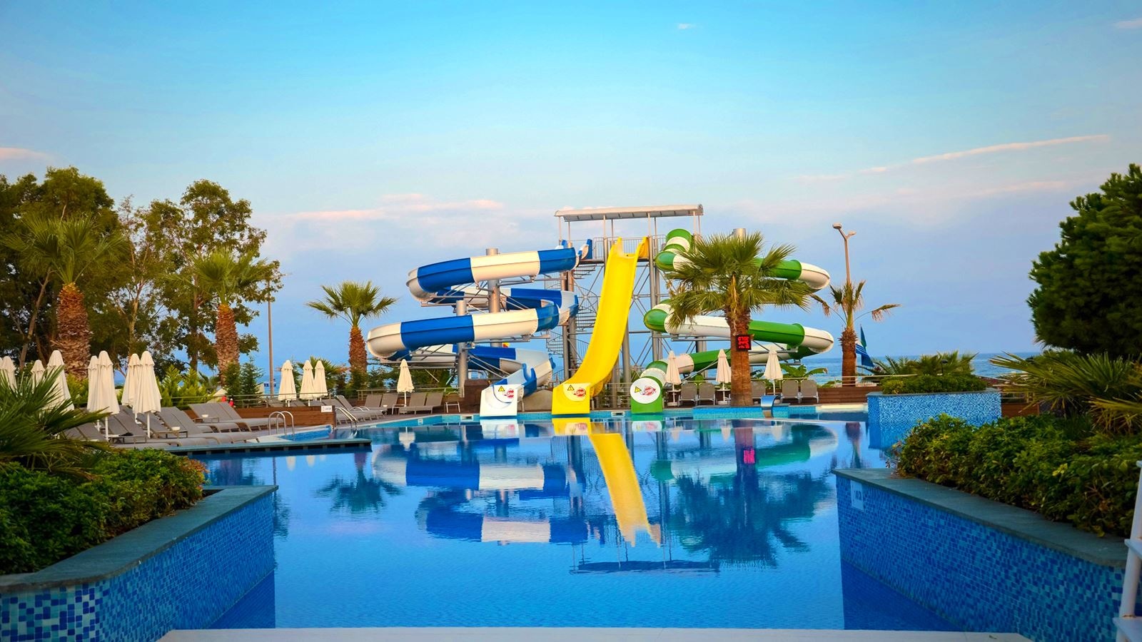 water-park-water-park