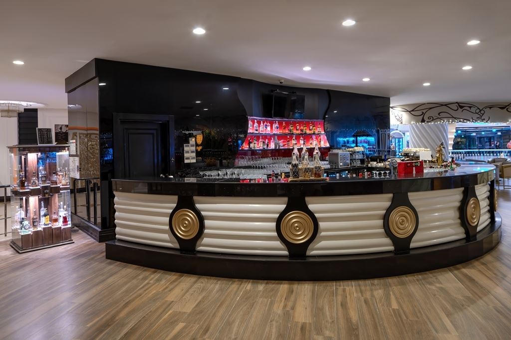 restaurants-mahal-bar