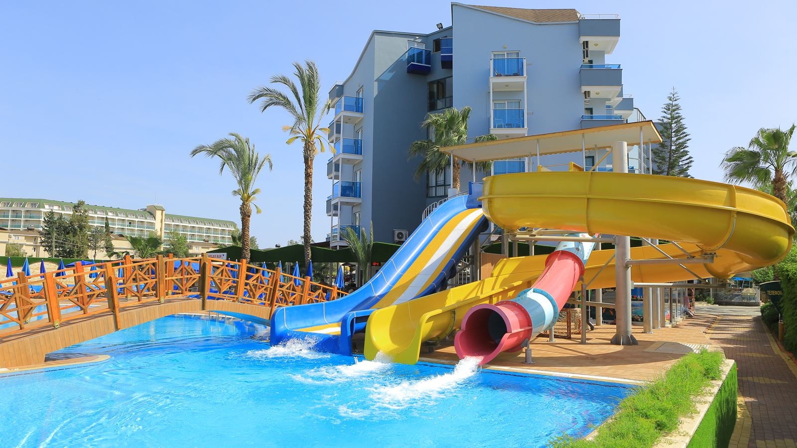 water-park-water-park