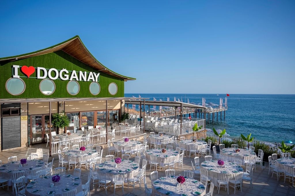 restaurants-beach-restaurant-snack