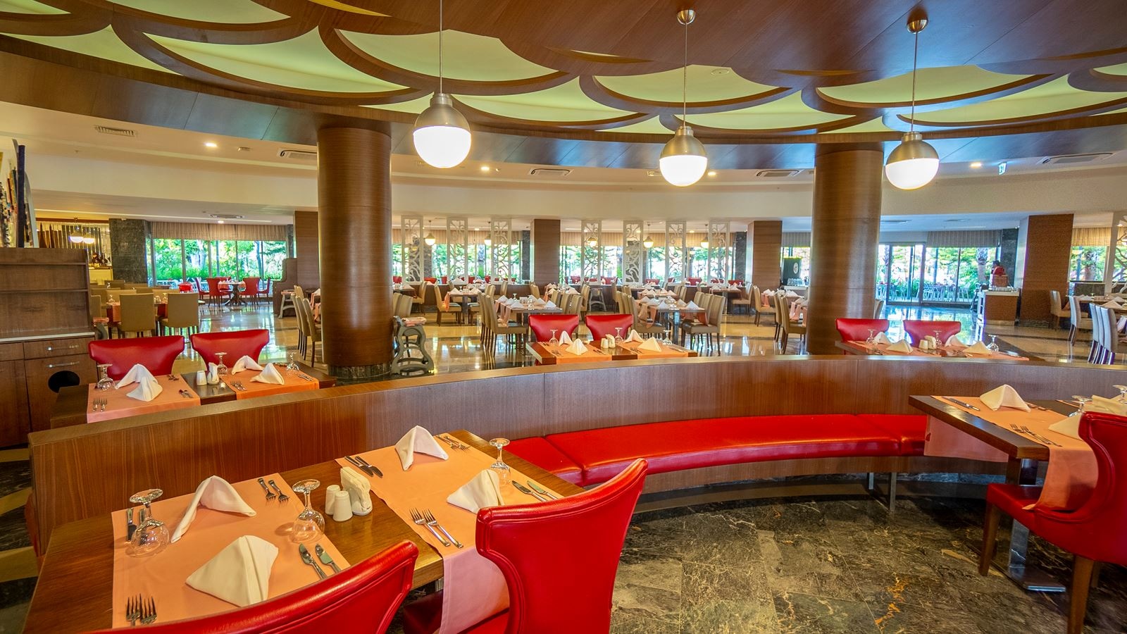 restaurants-main-restaurant