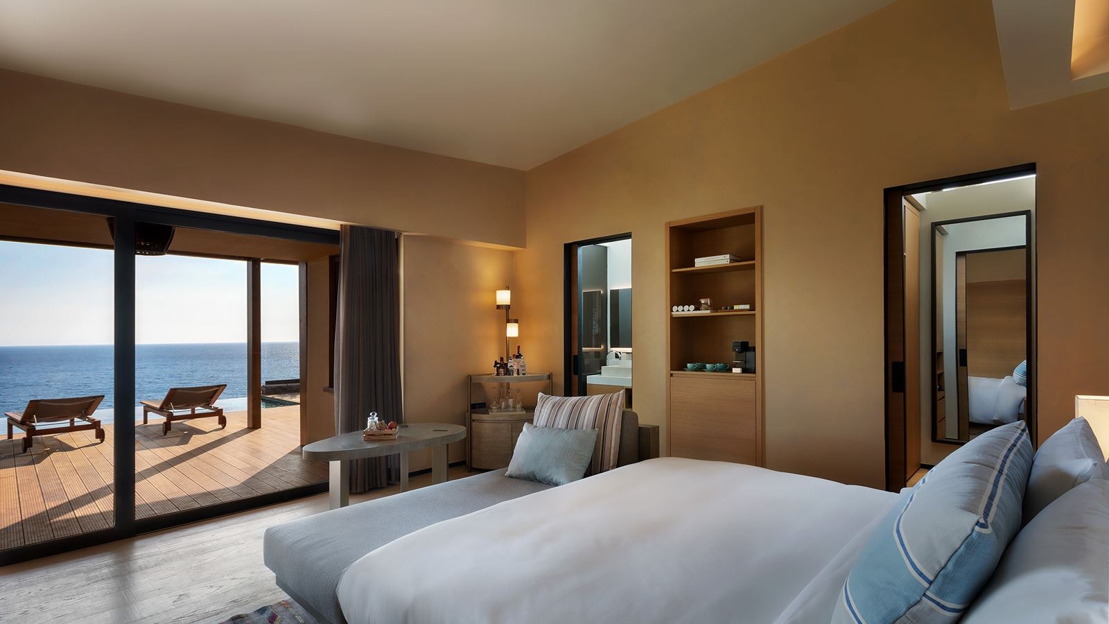 rooms-ridge-terrace-room-with-pool-sea-view