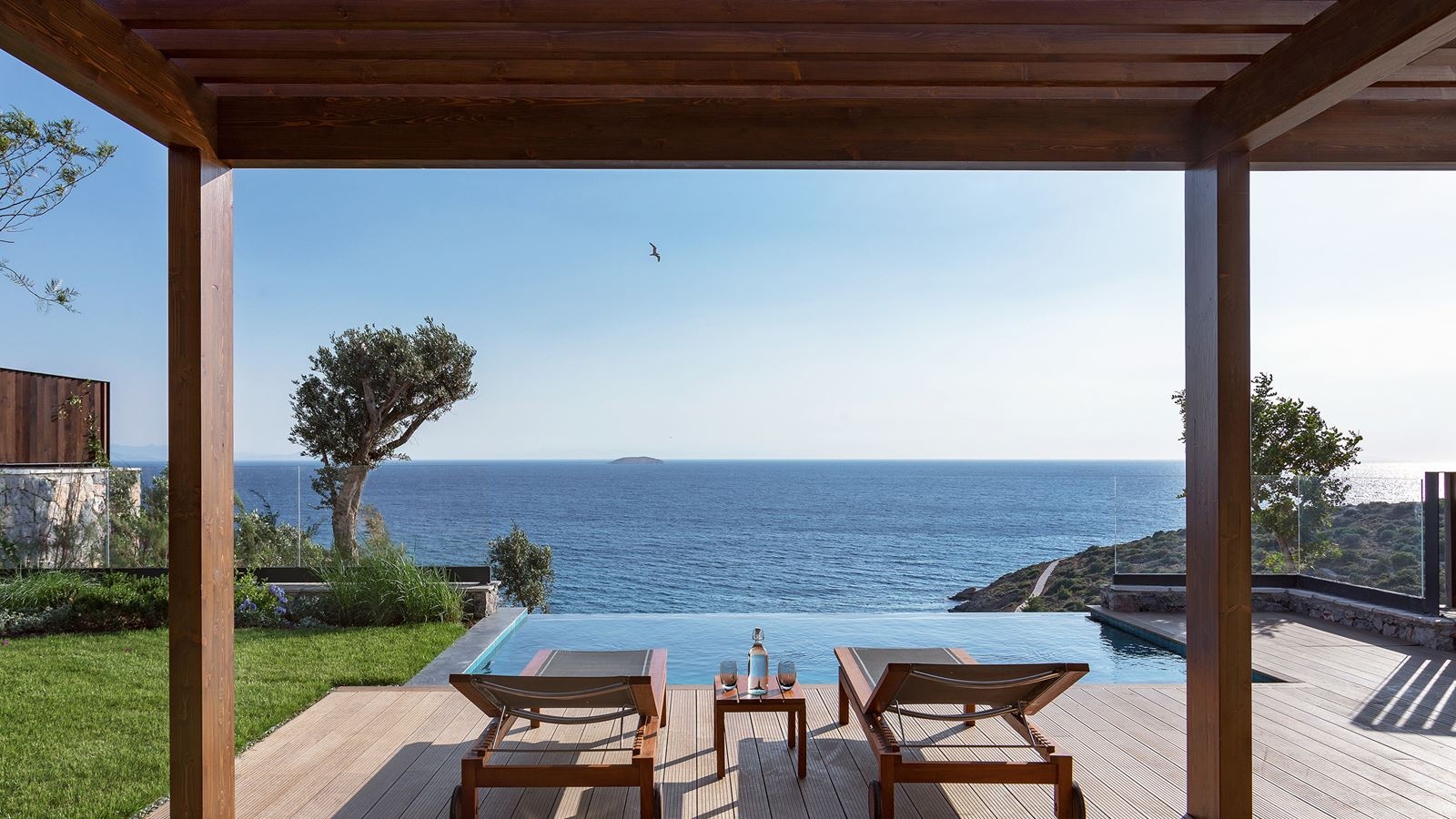 rooms-ridge-terrace-family-with-pool-sea-view