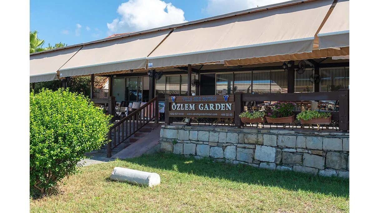 restaurants-restaurants