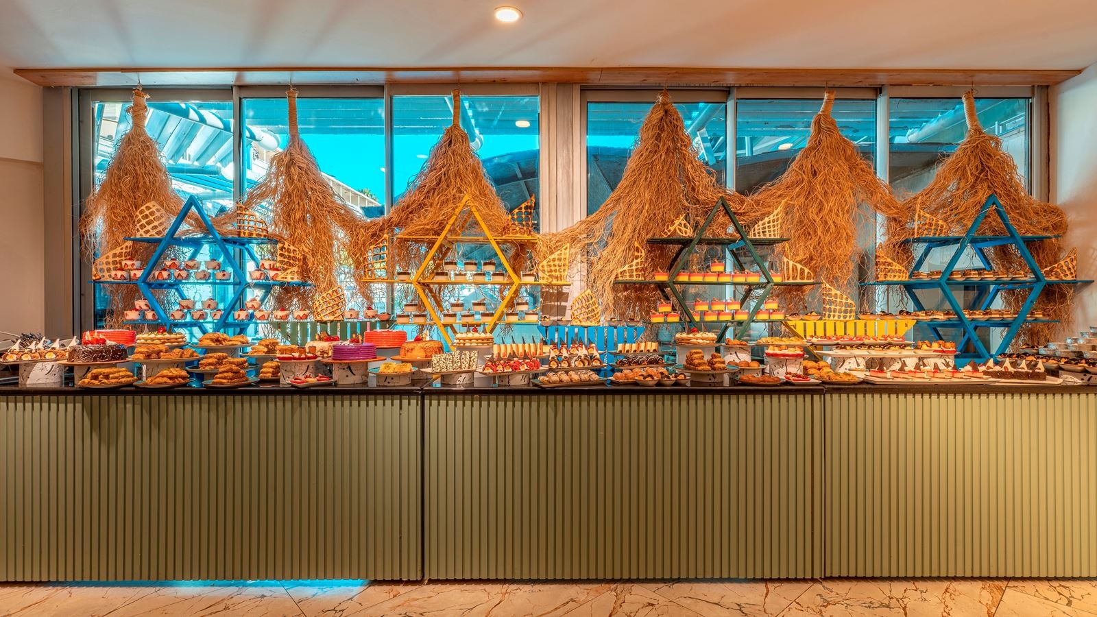 restaurants-main-restaurant