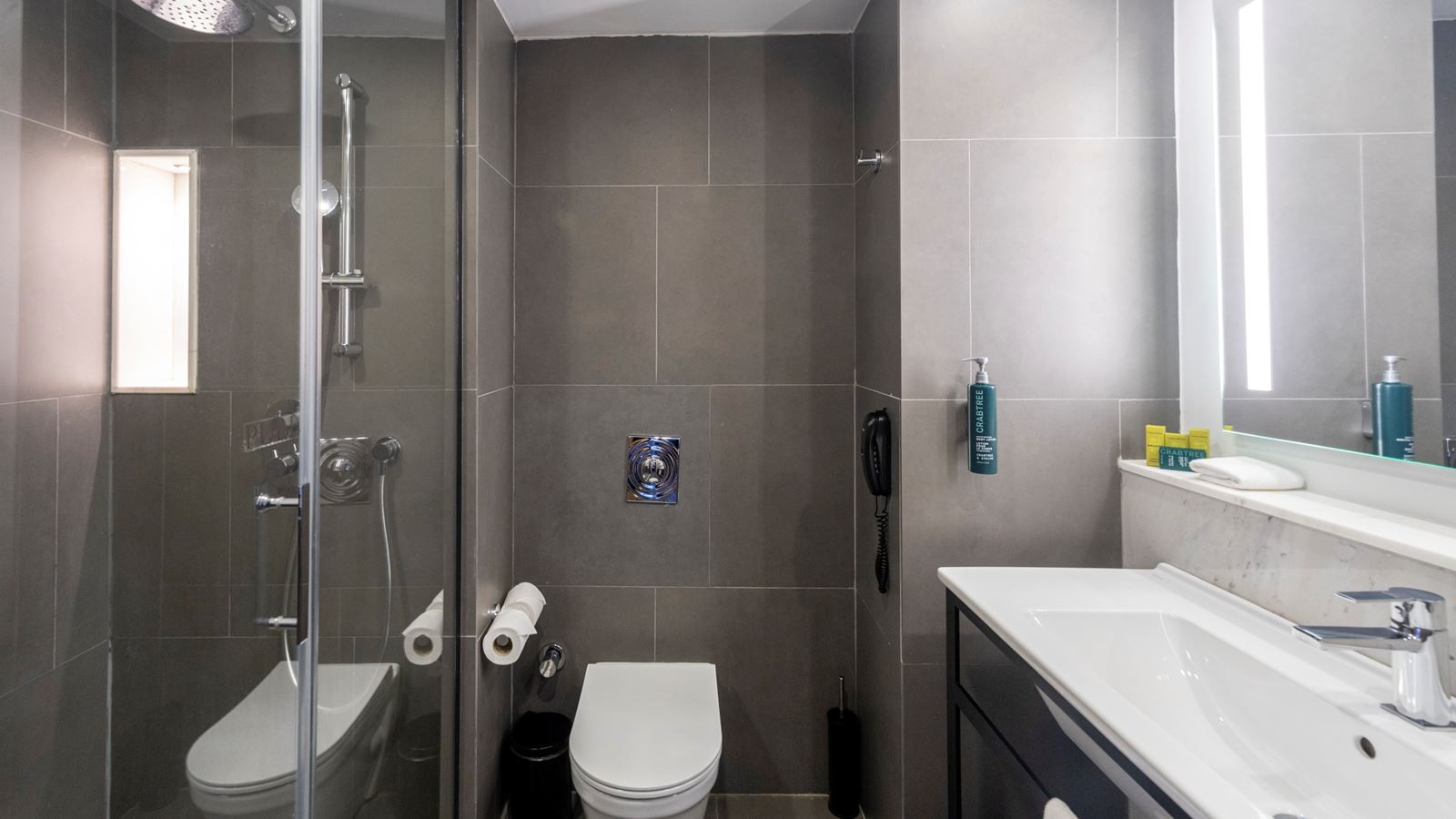 rooms-guest-room-sea-view