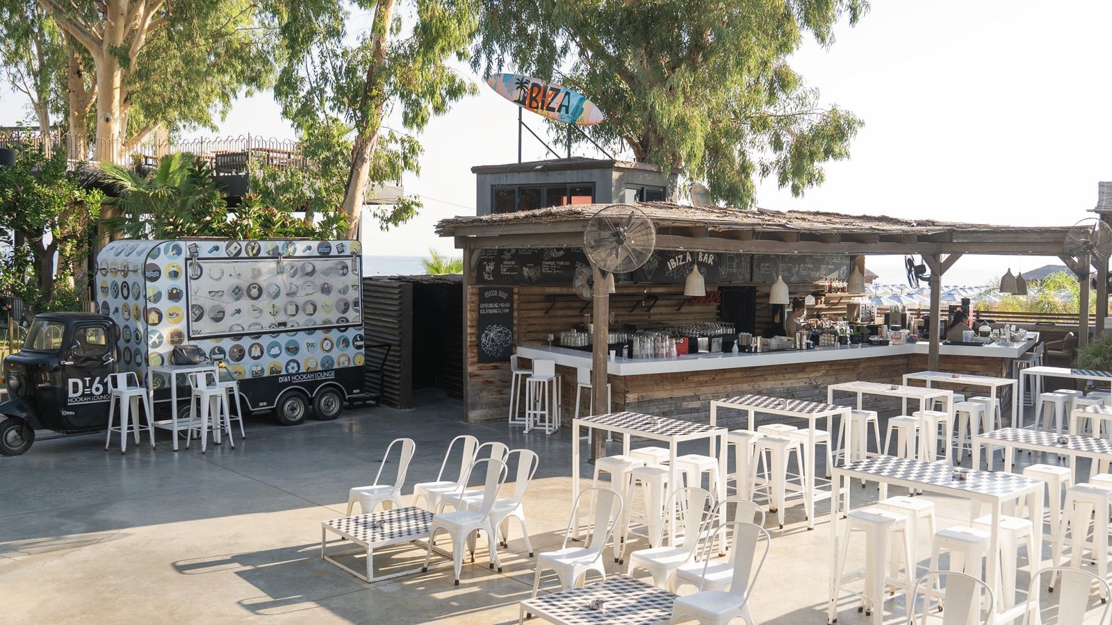 bars-ibiza-beach-club