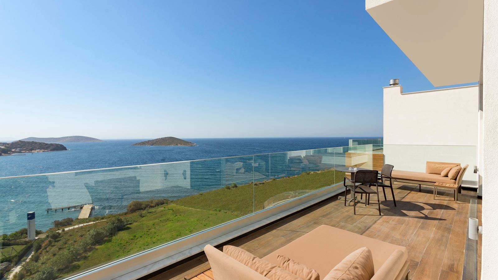 rooms-royal-villa-with-private-pool