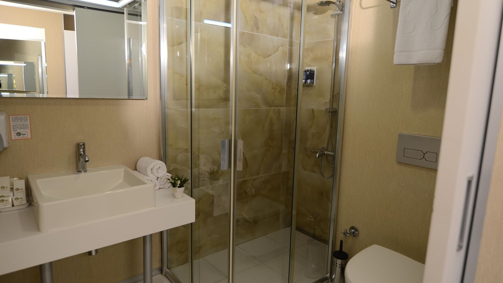 rooms-single-economy